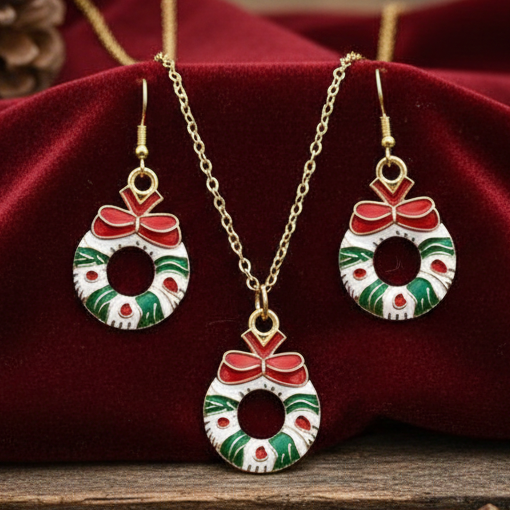 Merry Wreath Charm Jewelry Set