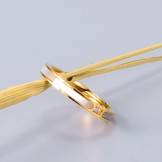 Lustre Solitaire Ring