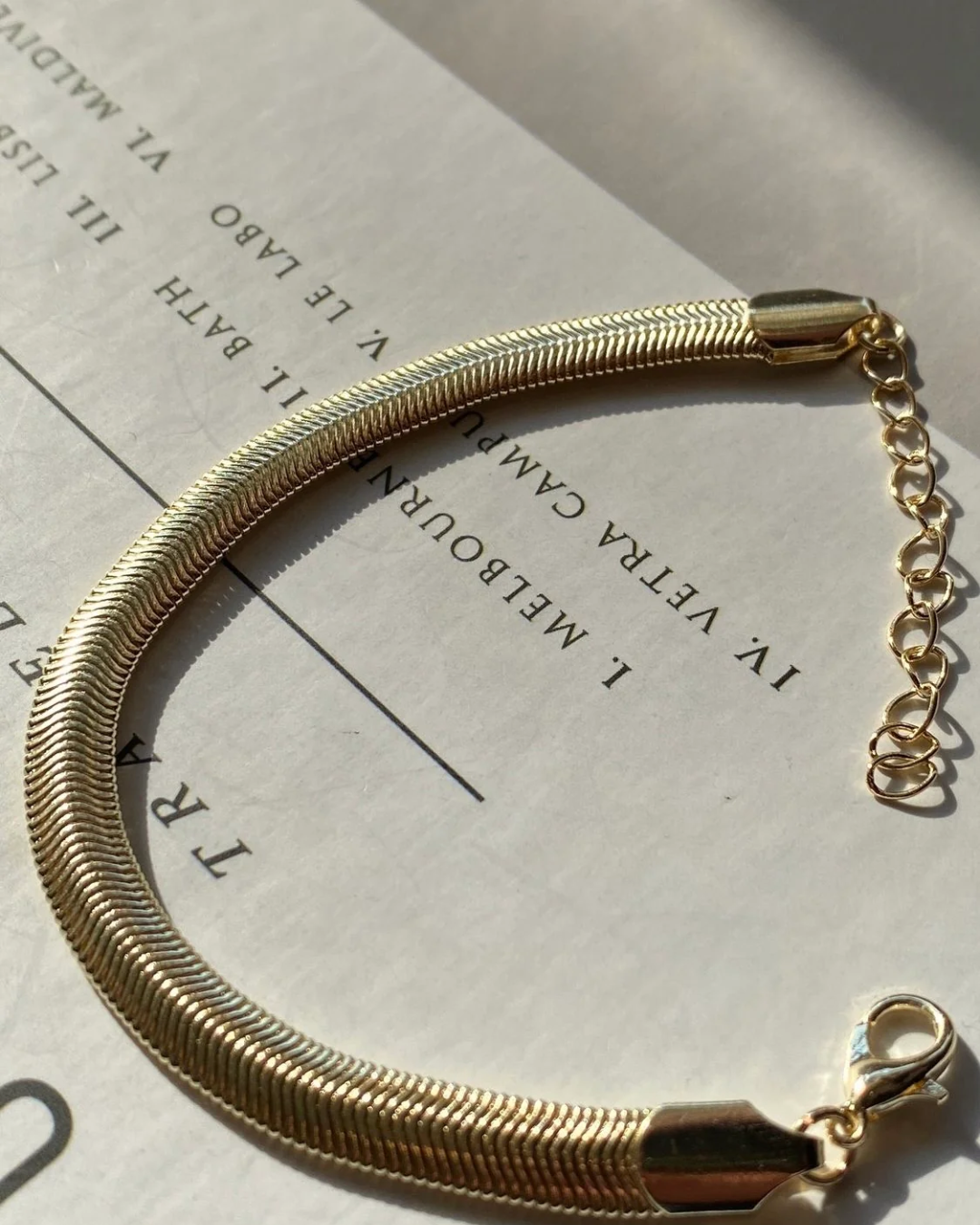 The Eveline Bracelet ( Edition: Gold)