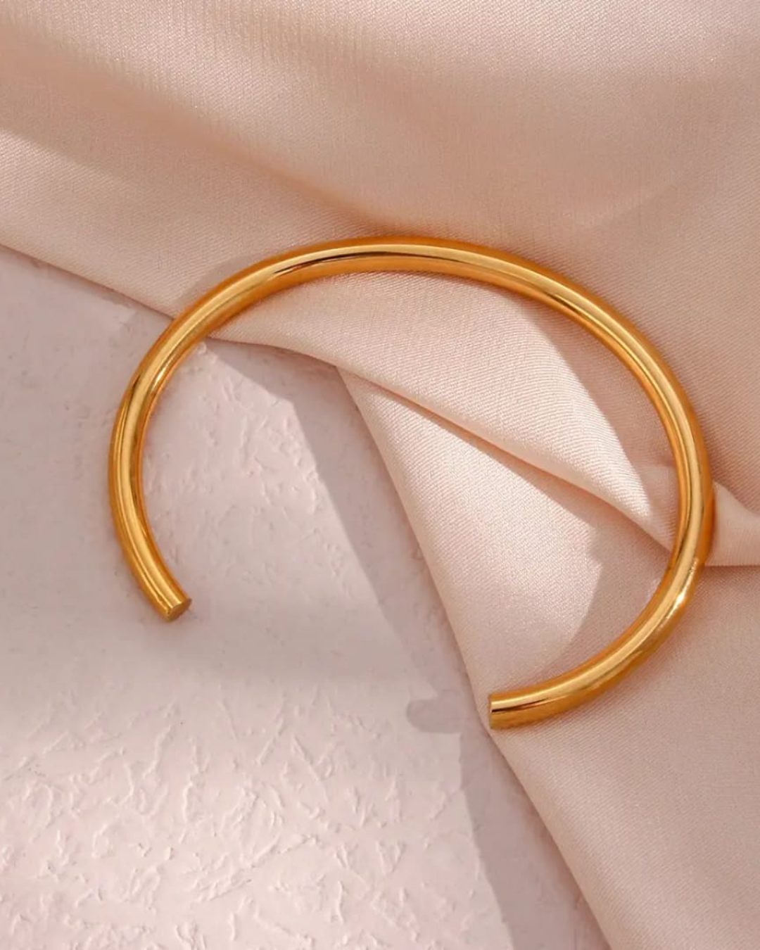 The Statement Cuff