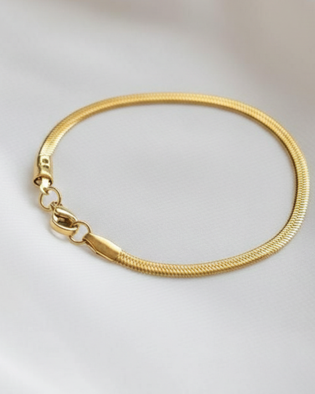 The Eveline Bracelet ( Edition: Gold)
