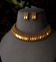 Kalyani Necklace Set
