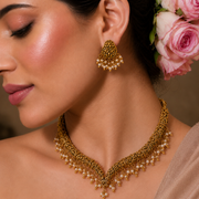 Pushpa Kundan Necklace Set