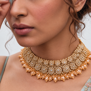 Aaradhya Pearl Kundan Set