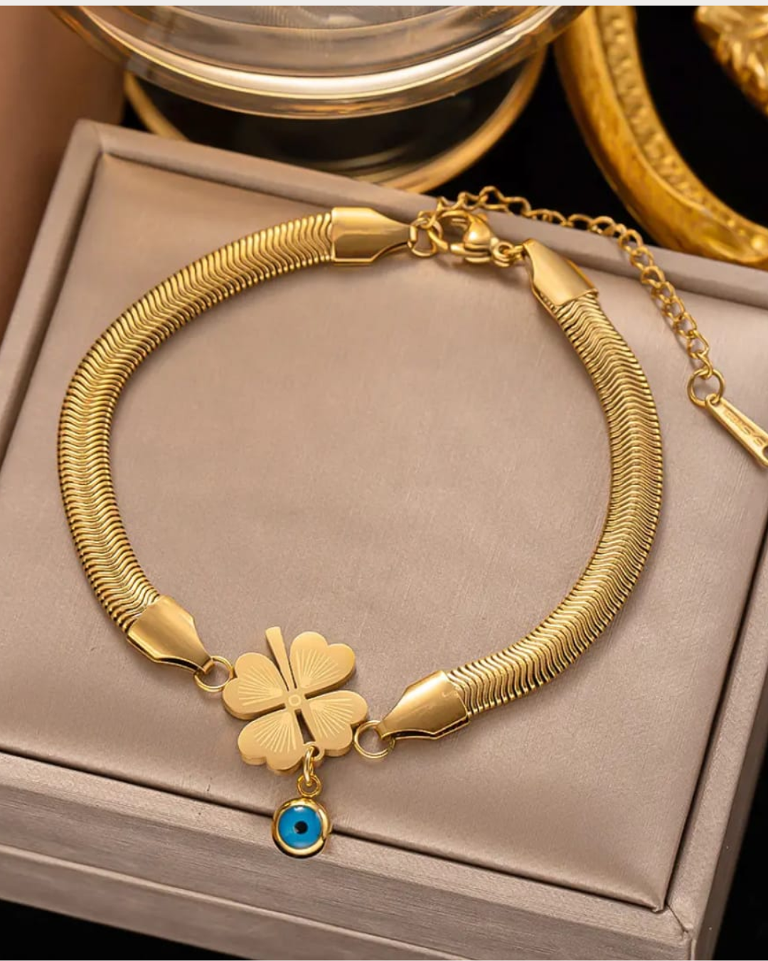 Lucky Promise Clover Bracelet