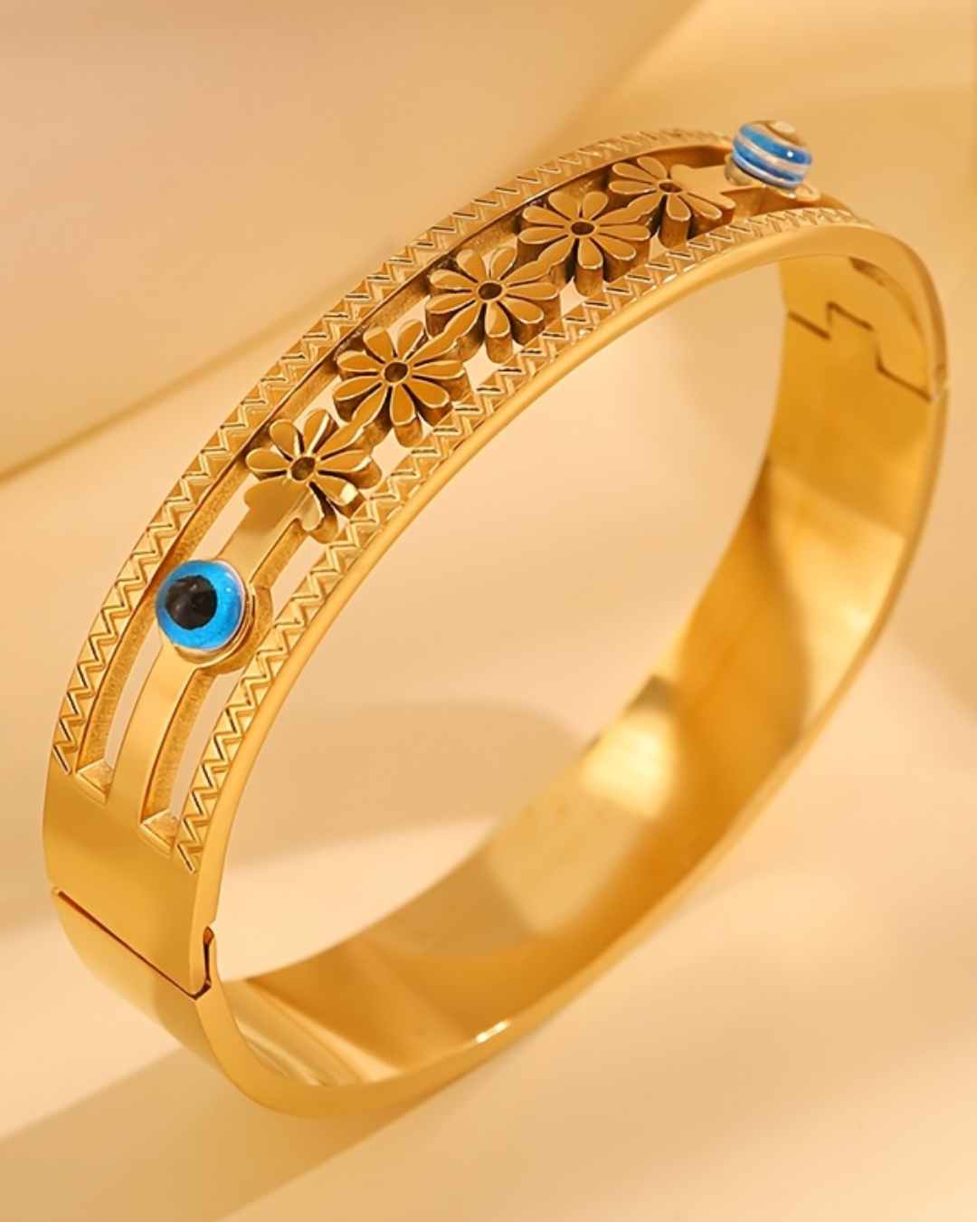 Floral Nazar Gold Bracelet