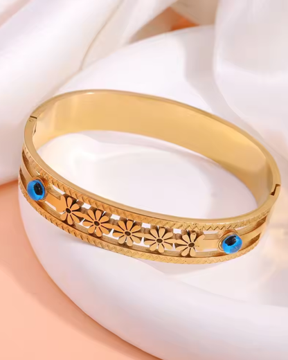 Floral Nazar Gold Bracelet