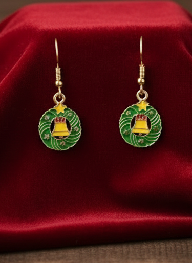 Holiday Wreath Charm Jewelry Set