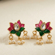 Padma Kundan Valli Choker Set