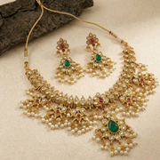 Ratna Chandrika Kundan Choker Set