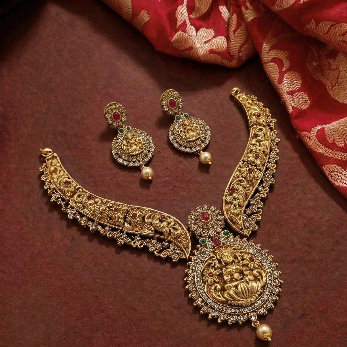 Lakshmi Vardhini Temple Choker Set