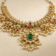 Ratna Chandrika Kundan Choker Set