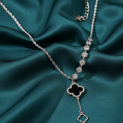 Monochrome Clover Lariat