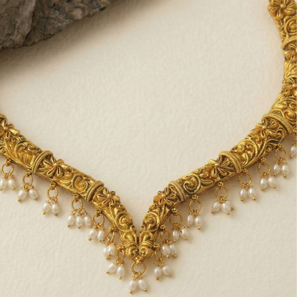 Pushpa Kundan Necklace Set