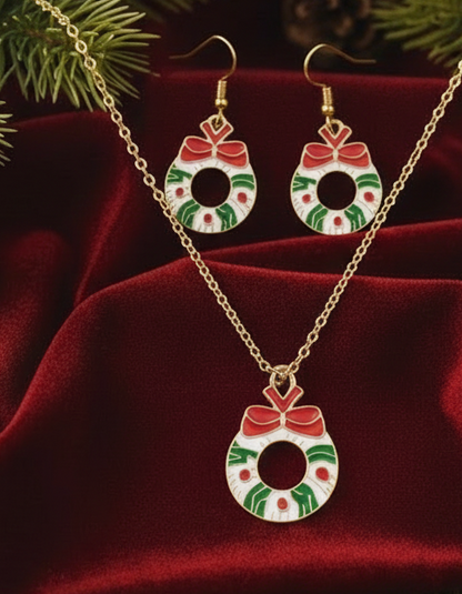 Merry Wreath Charm Jewelry Set