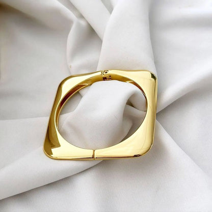 Geometric Gold Steel Bangle