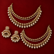 Paro Haar-Earchain & Maang Tikka Set