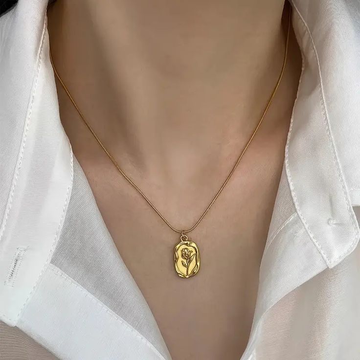 Golden Rose Medallion Necklace