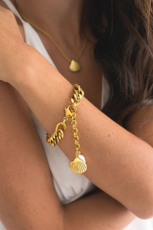 Golden Tide Shell Charm Bracelet