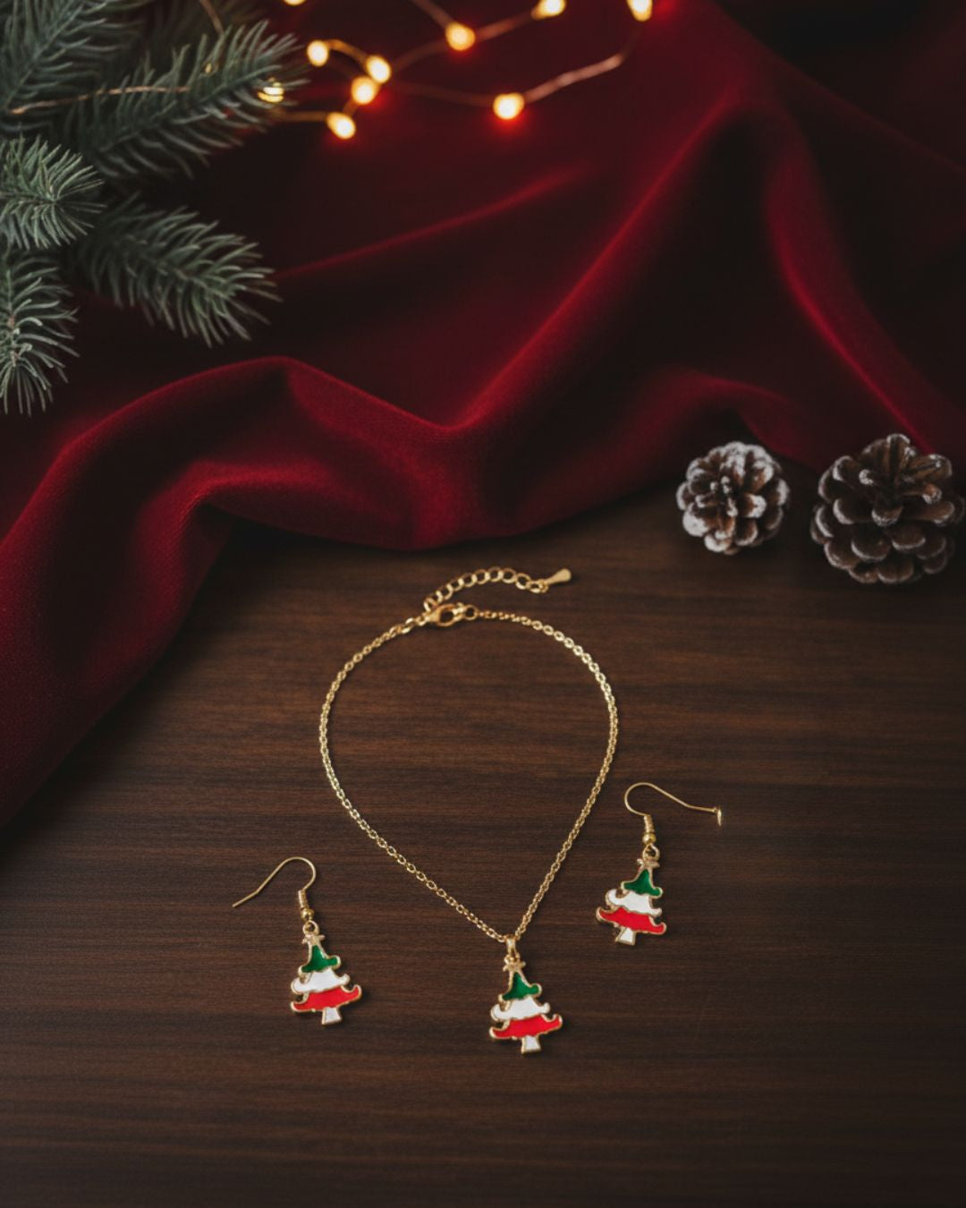 Frosted Belle Christmas Jewelry Set