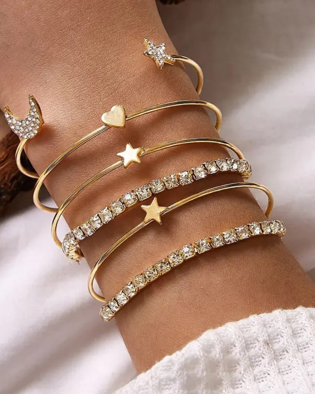 Gold Star &amp; Heart Charm Bangle Stack – 18K Gold Plated