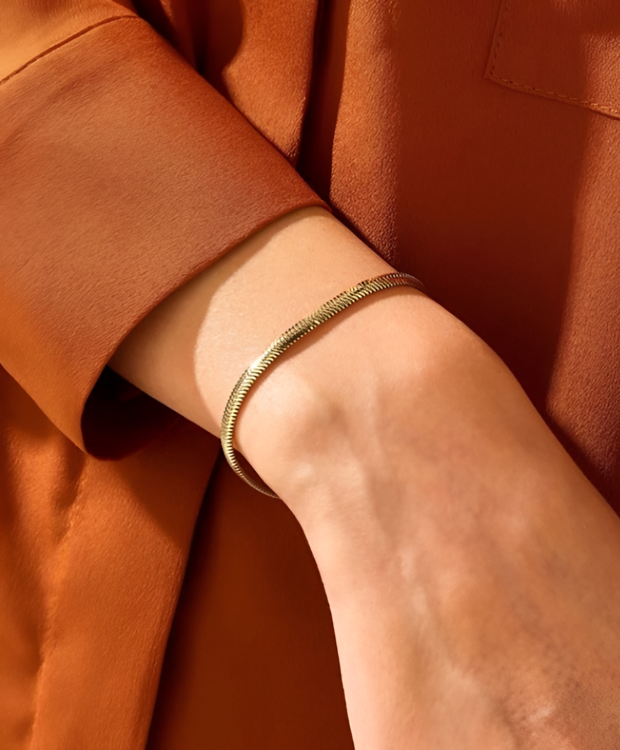 The Eveline Bracelet ( Edition: Gold)