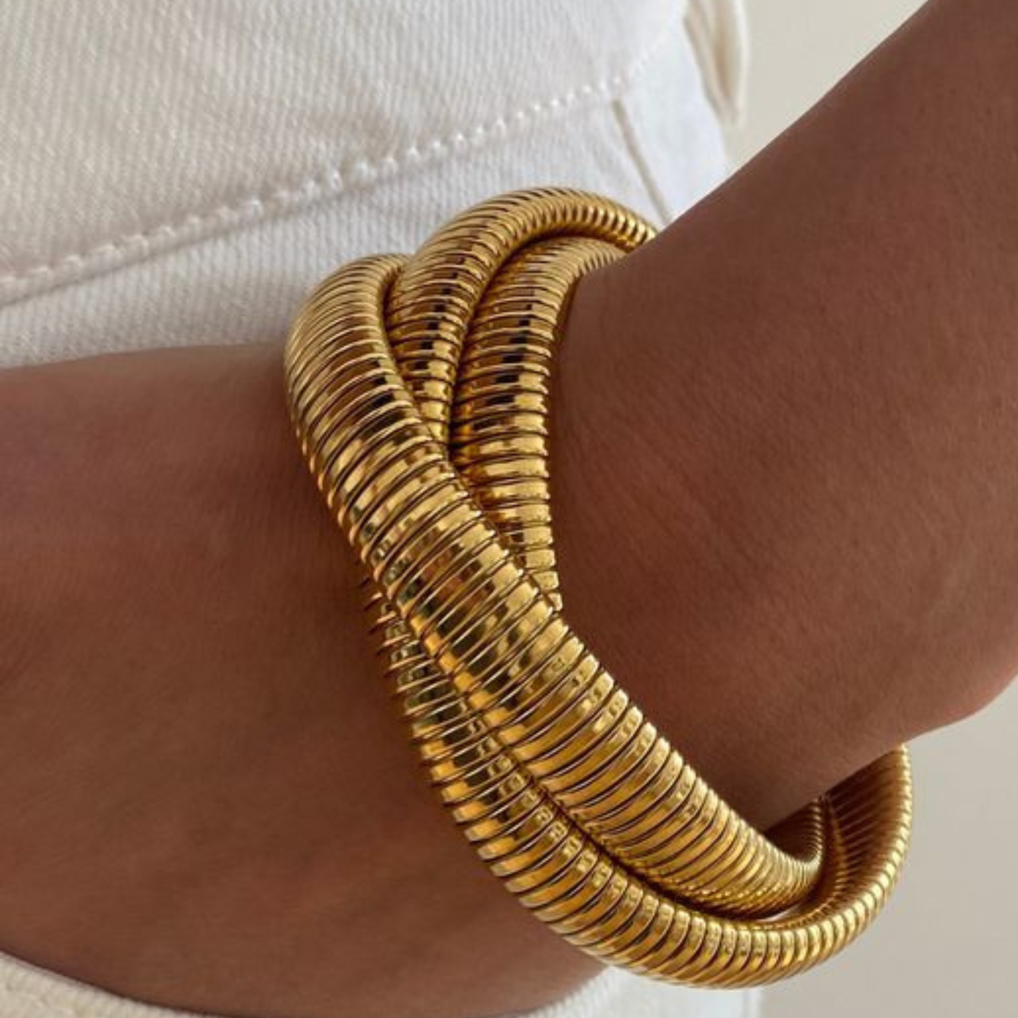 The Majesty Twist Bracelet (SET OF 2)