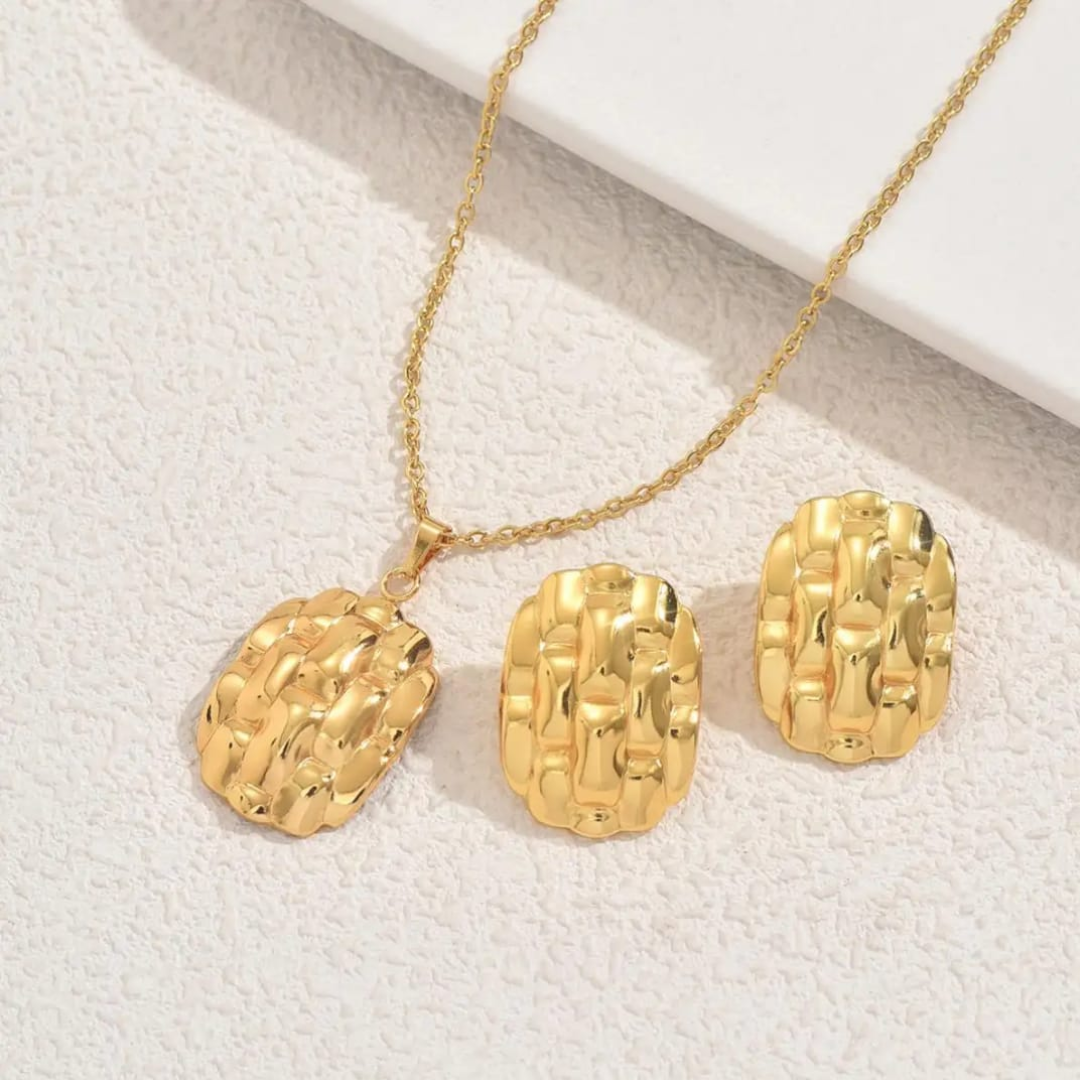 Golden Woven Emblem Set