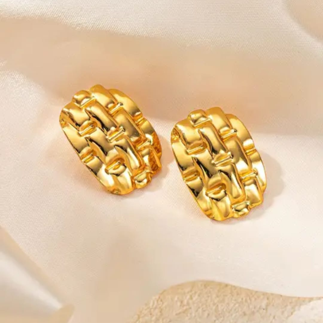 Golden Woven Emblem Set