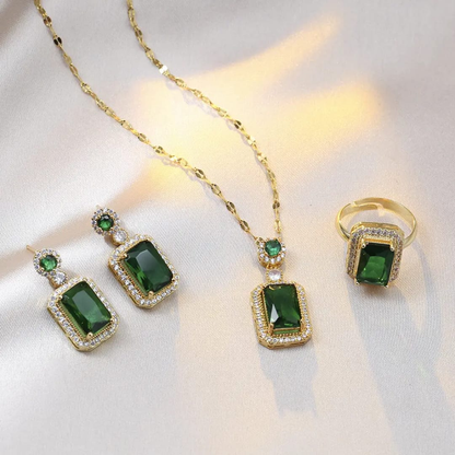Emerald Link Chain Set