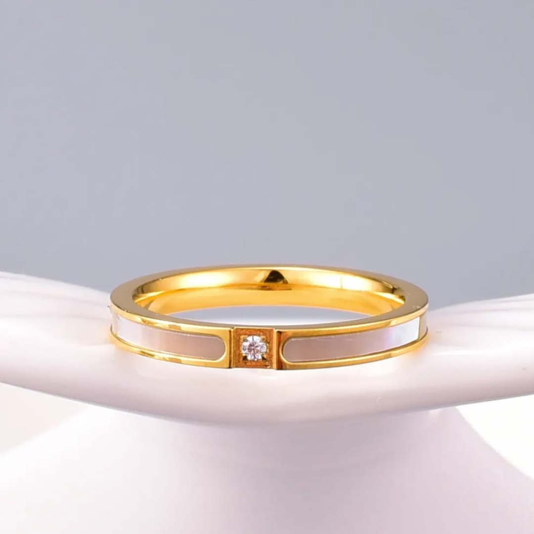 Lustre Solitaire Ring
