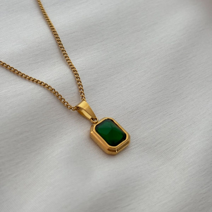 The Emerald Gleam Necklace