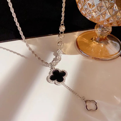 Monochrome Clover Lariat