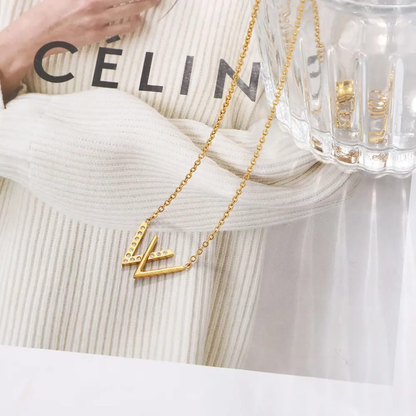 The V Harmony Luxe Necklace