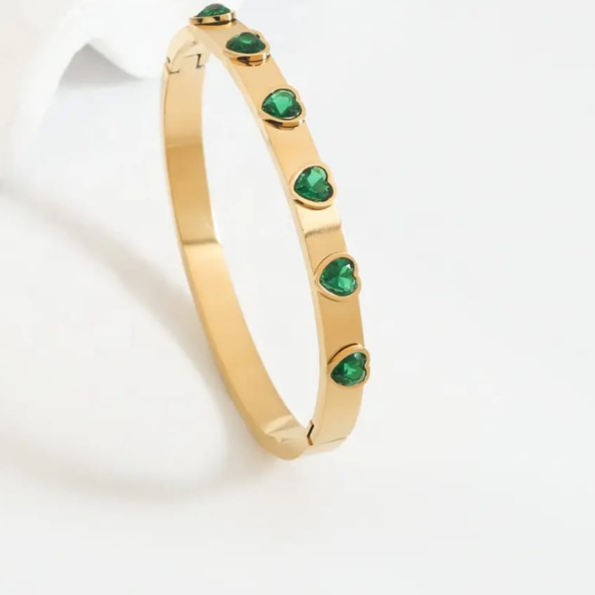 Green Heart Stone Bracelet