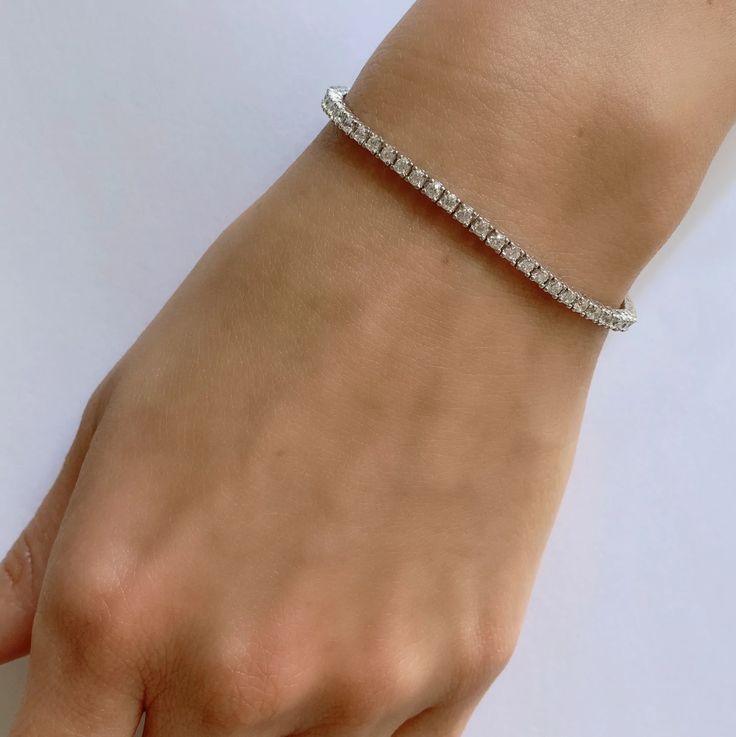 Gold Star & Heart Charm Bangle Stack – 18K Gold Plated