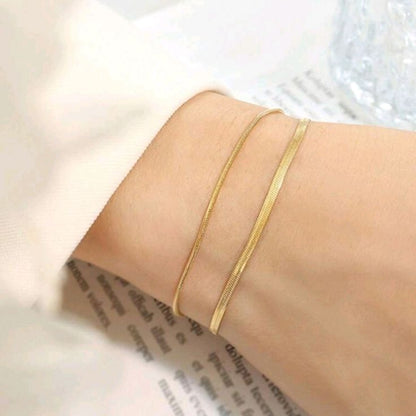 Women’s Golden Dual Chain  ( Set of 2)