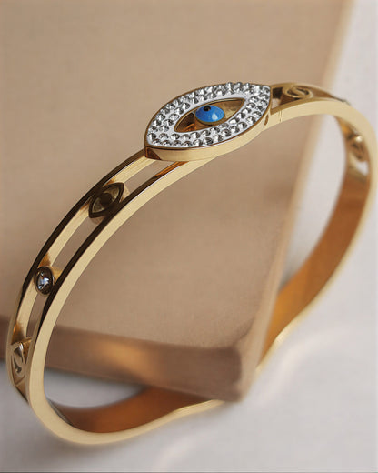 Classic Nazar kada