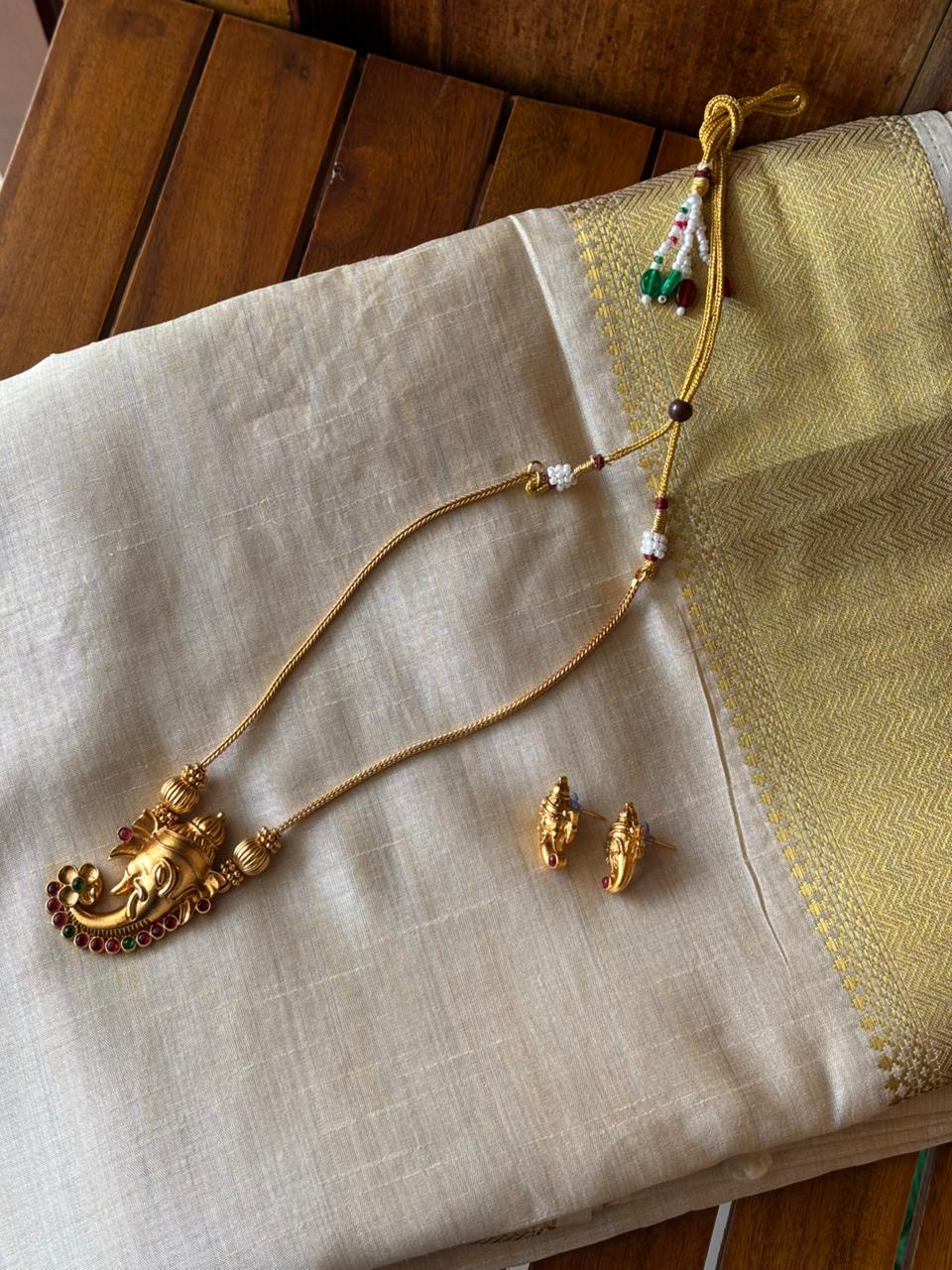 Vighnaharta Necklace and Earpiece Set