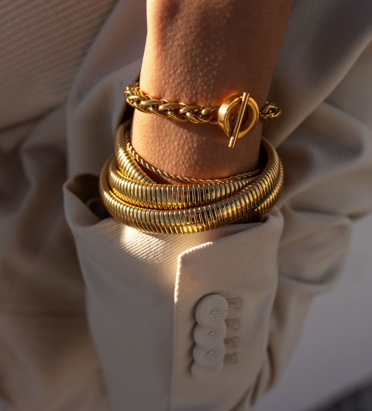 The Majesty Twist Bracelet (SET OF 2)
