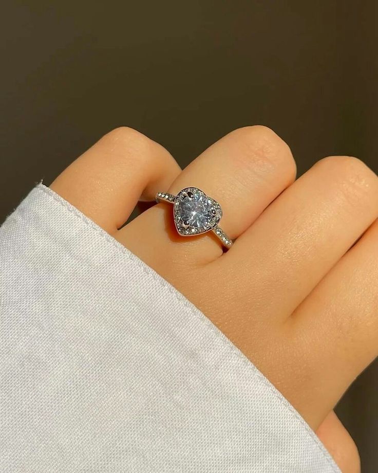 Eternal Heart Halo Ring