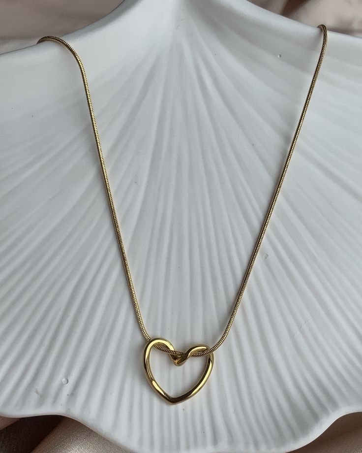 Heart Link Necklace