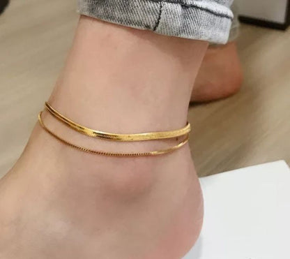 Women’s Golden Dual Chain  ( Set of 2)