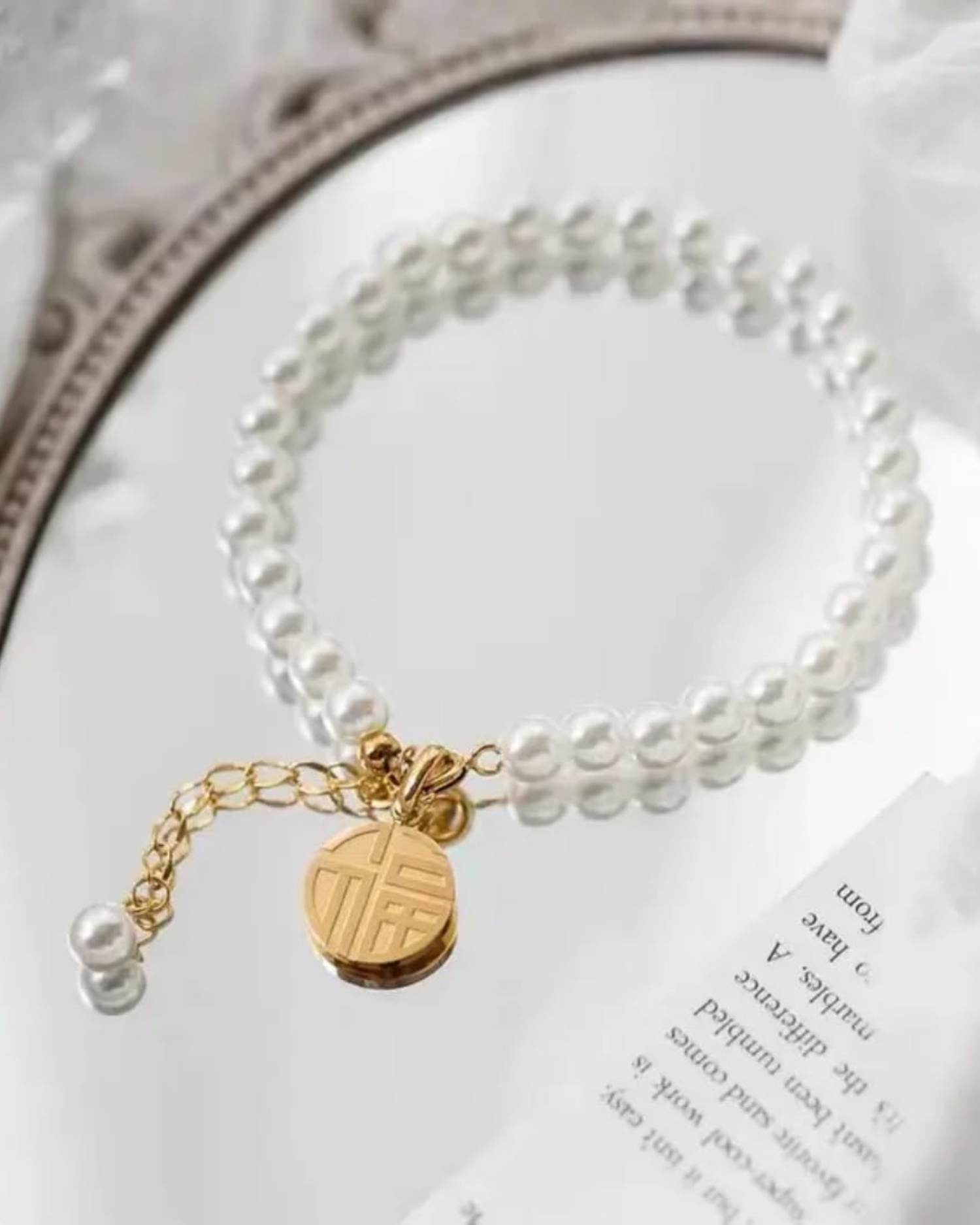 Lumière Pearl Bracelet